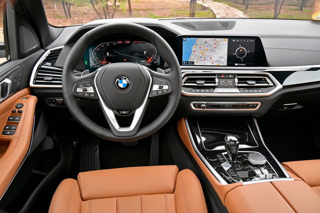 Secondary car image